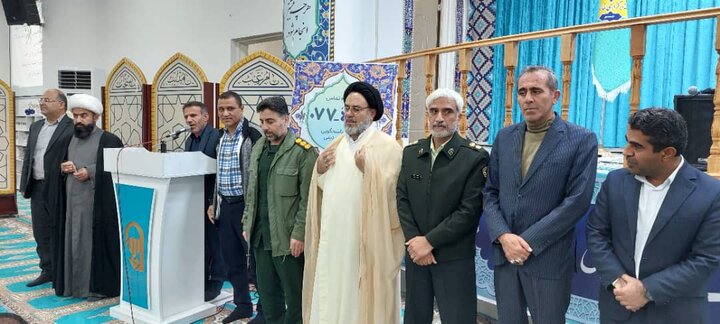 نمازجمعه امروز شهر جم به روایت تصویر