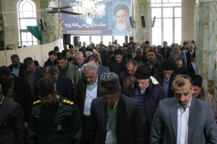 تصاویر/ برگزاری نماز جمعه شهرستان خاتم