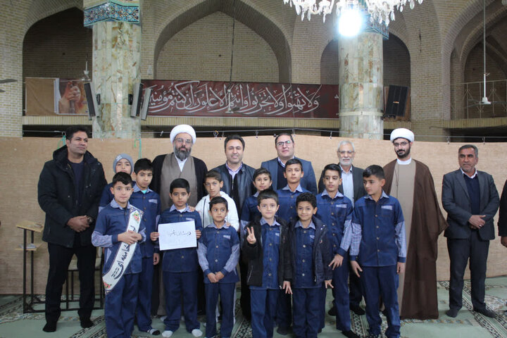 تصاویر/ برگزاری نماز جمعه شهرستان خاتم