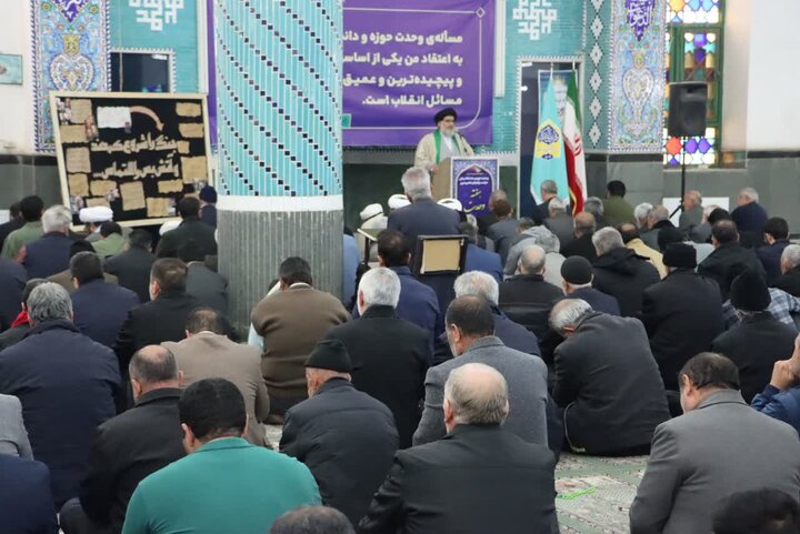 تصاویر/ برگزاری نماز جمعه شهرستان بافق