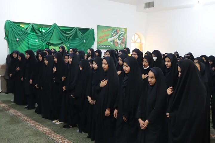 تصاویر/ آئین افتتاحیه کانون یاریگران زندگی در دبیرستان دخترانه رضوانی شهرستان اشکذر