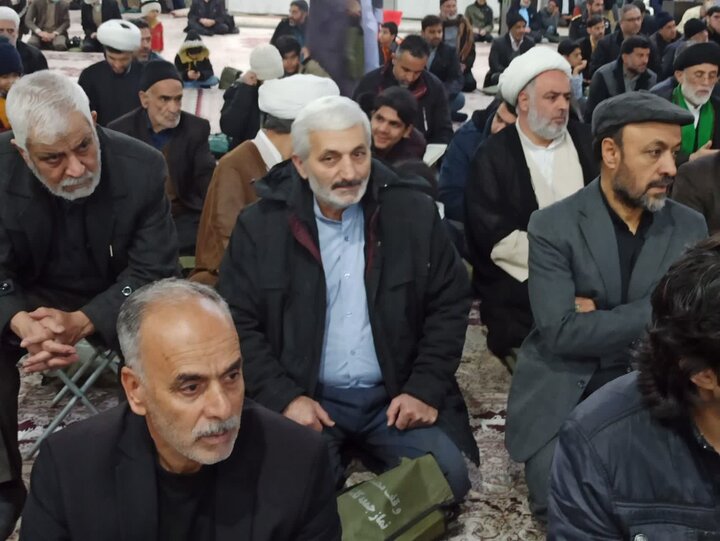 تصاویر/ نمازعبادی سیاسی جمعه کاشان