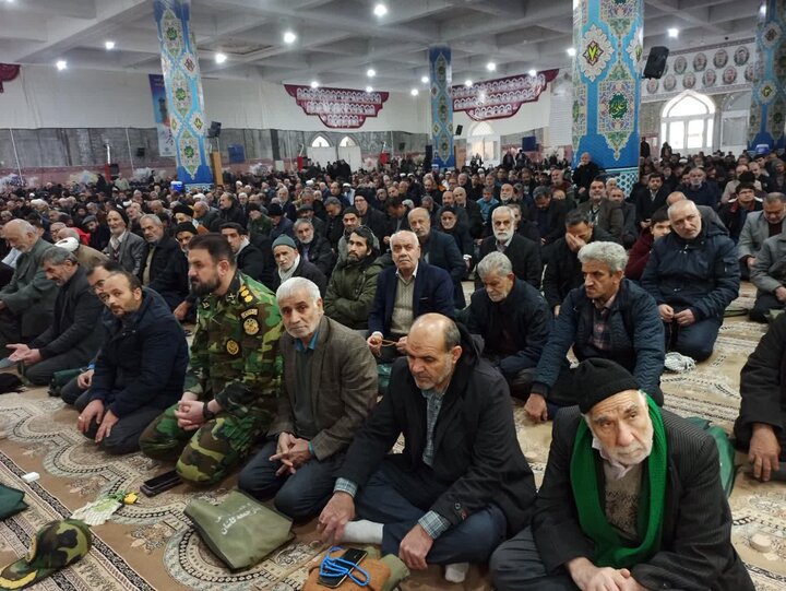 تصاویر/ نمازعبادی سیاسی جمعه کاشان