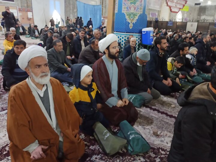 تصاویر/ نمازعبادی سیاسی جمعه کاشان