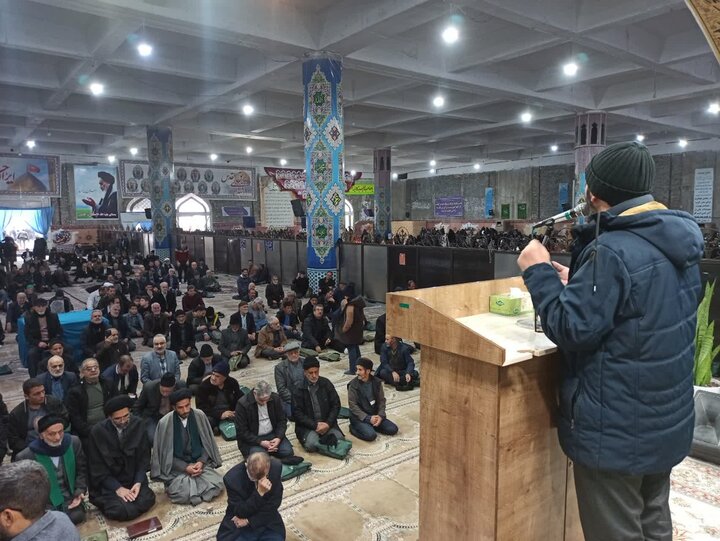 تصاویر/ نمازعبادی سیاسی جمعه کاشان