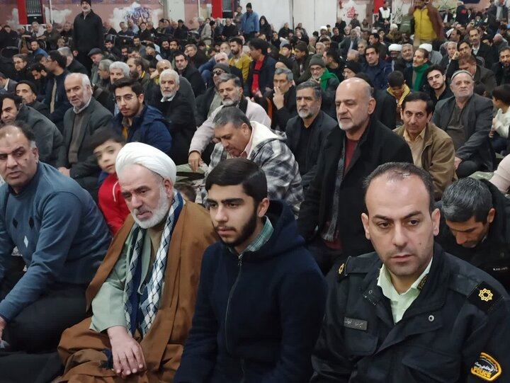 تصاویر/ نمازعبادی سیاسی جمعه کاشان