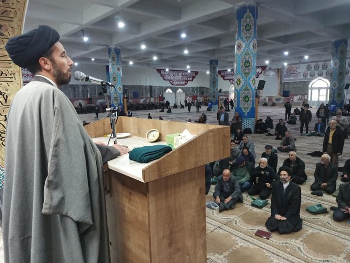 تصاویر/ نمازعبادی سیاسی جمعه کاشان