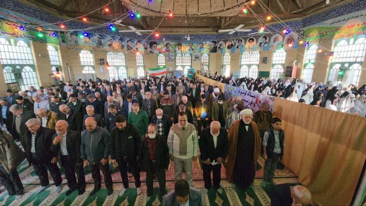 تصاویر/ نمازجمعه عبادی سیاسی جمعه نطنز