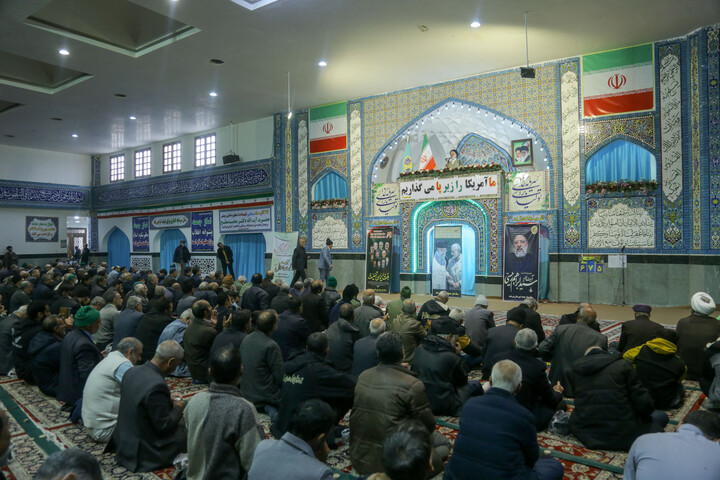 تصاویر| نماز جمعه بیرجند