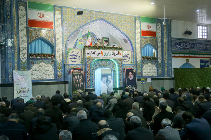 تصاویر| نماز جمعه بیرجند