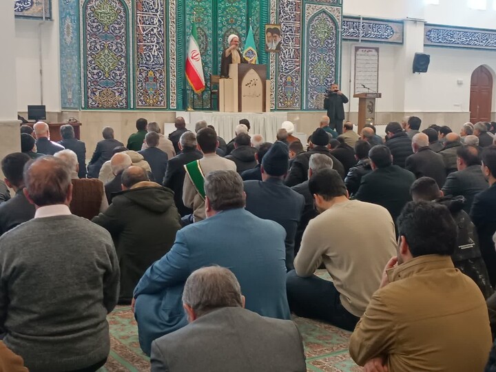 تصاویر/ اقامه نماز جمعه شهرستان مشگین شهر