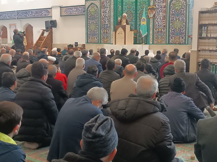 تصاویر/ اقامه نماز جمعه شهرستان مشگین شهر