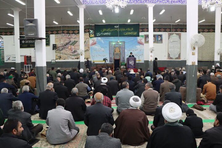 تصاویر/ نمازجمعه محمدآباد و حومه شرقی یزد