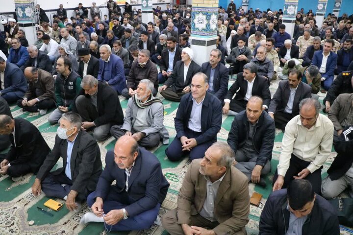 تصاویر/ اقامه نماز جمعه در شهرستان دهلران