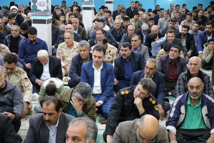 تصاویر/ اقامه نماز جمعه در شهرستان دهلران