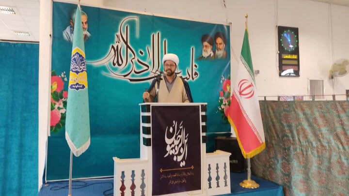 تصاویر/ اقامه نماز جمعه شهر کشکوئیه