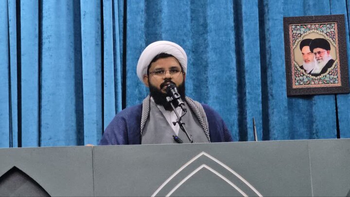 تصاویر/ اقامه نماز جمعه شهر ریگان