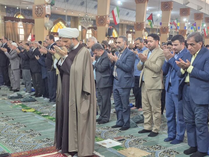 تصاویر/ نماز عبادی سیاسی جمعه در پاکدشت