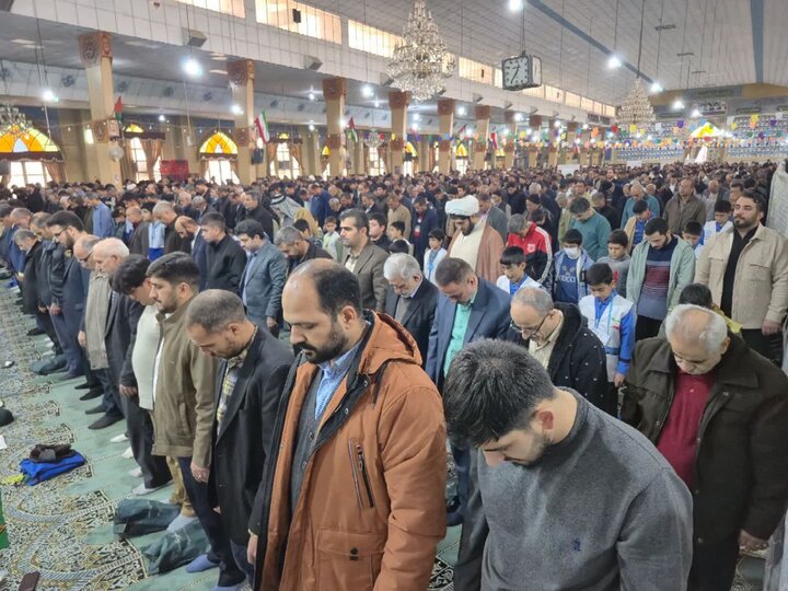 تصاویر/ نماز عبادی سیاسی جمعه در پاکدشت