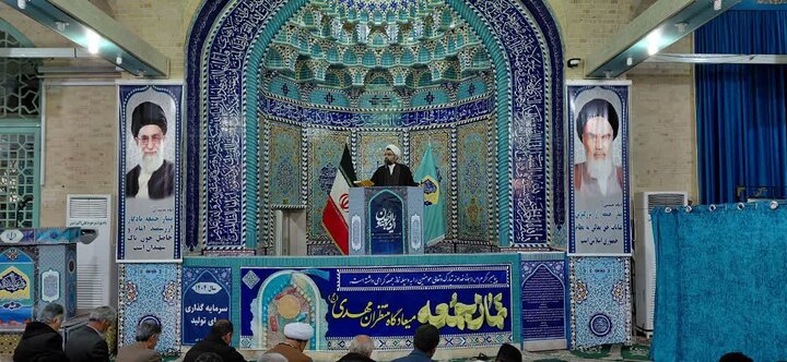 تصاویر/ اقامه نماز جمعه شهر انار