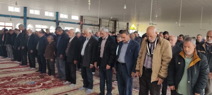 تصاویر/ اقامه نماز جمعه شهر صفائیه