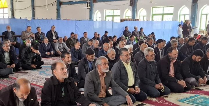 تصاویر/ اقامه نماز جمعه شهر صفائیه