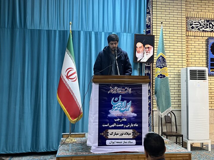 تصاویر/ اقامه نماز جمعه در شهرستان ایوان