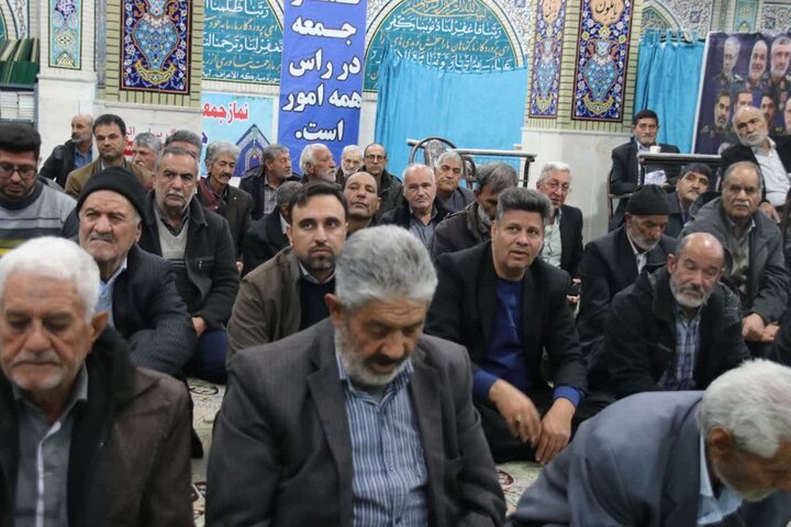 تصاویر/ اقامه نماز جمعه شهر پاریز