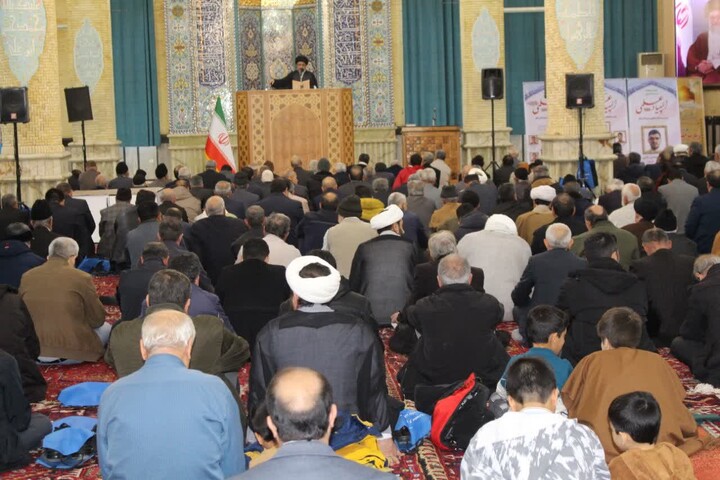 تصاویر/ اقامه نماز جمعه شهرستان بناب