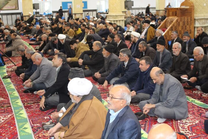 تصاویر/ اقامه نماز جمعه شهرستان بناب