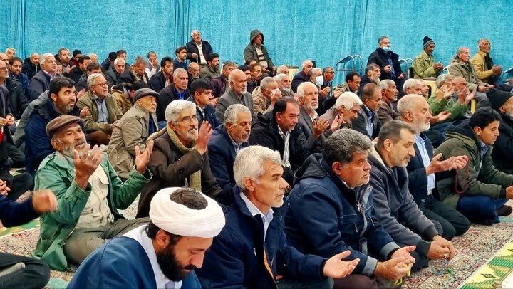 تصاویر/ اقامه نماز جمعه شهر رابر