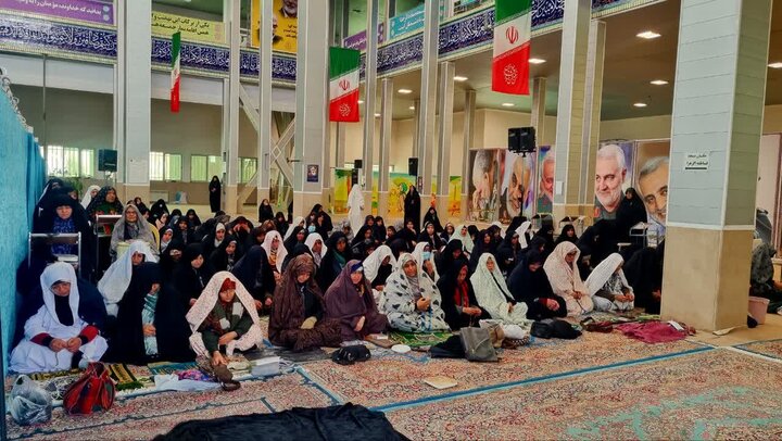 تصاویر/ اقامه نماز جمعه شهر رابر