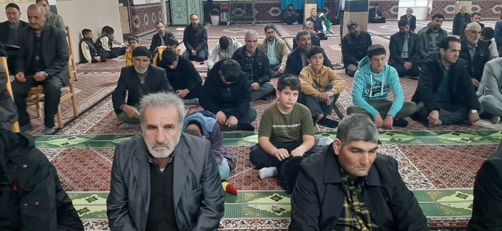 تصاویر/ اقامه نماز جمعه شهرستان دندی