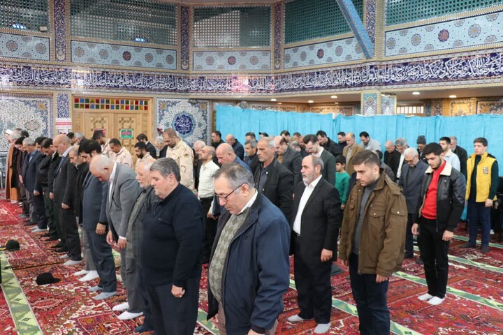 تصاویر/ اقامه نماز جمعه شهرستان جلفا