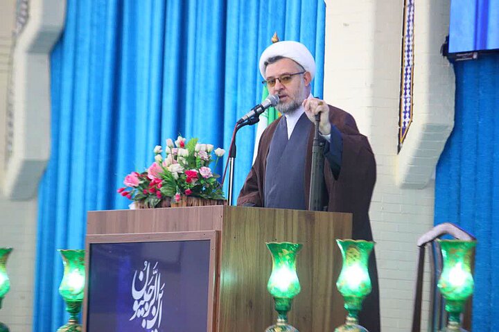 تصاویر/ اقامه نماز جمعه شهربابک