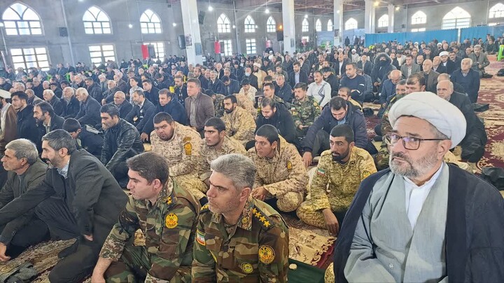 تصاویر/ اقامه نماز جمعه شهرستان سراب