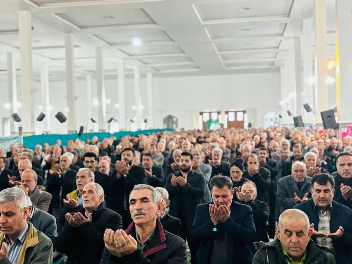 تصاویر/اقامه نماز عبادی سیاسی جمعه در مصلی امام علی (ع)ساوه