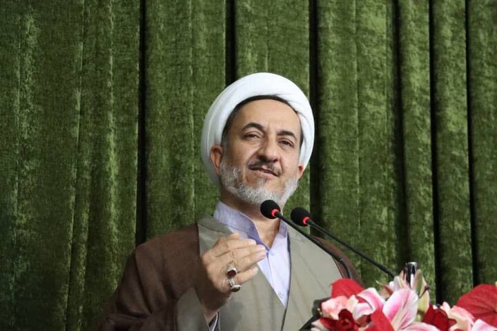 تصاویر/ اقامه نماز جمعه شهر ماهان