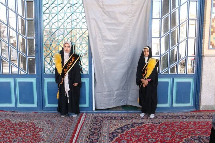 تصاویر/ اقامه نماز جمعه شهر ماهان