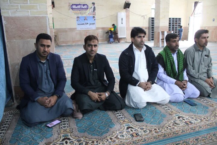 تصاویر/ اقامه نماز جمعه شهر جازموریان