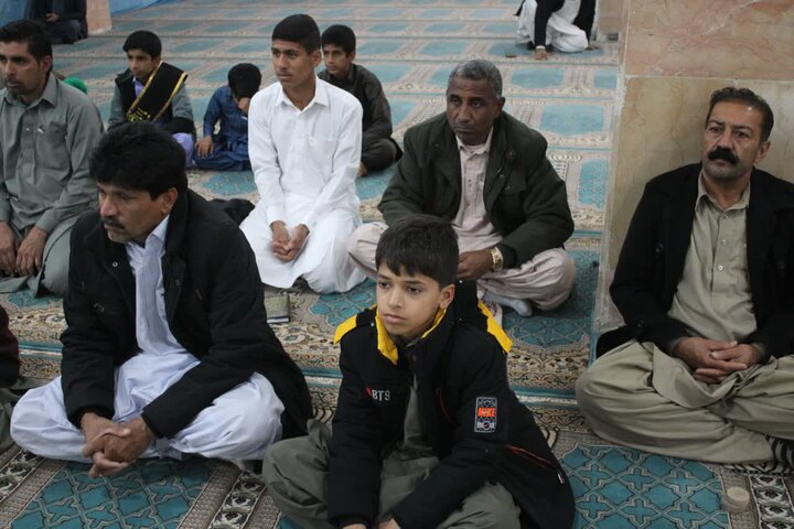 تصاویر/ اقامه نماز جمعه شهر جازموریان