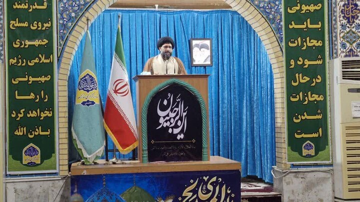 نماز جمعه خورموج به روایت تصویر