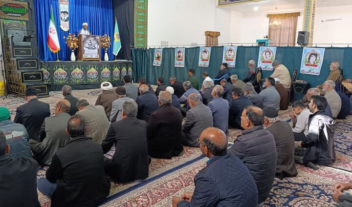 تصاویر/ اقامه نماز جمعه شهر زنگی‌آباد