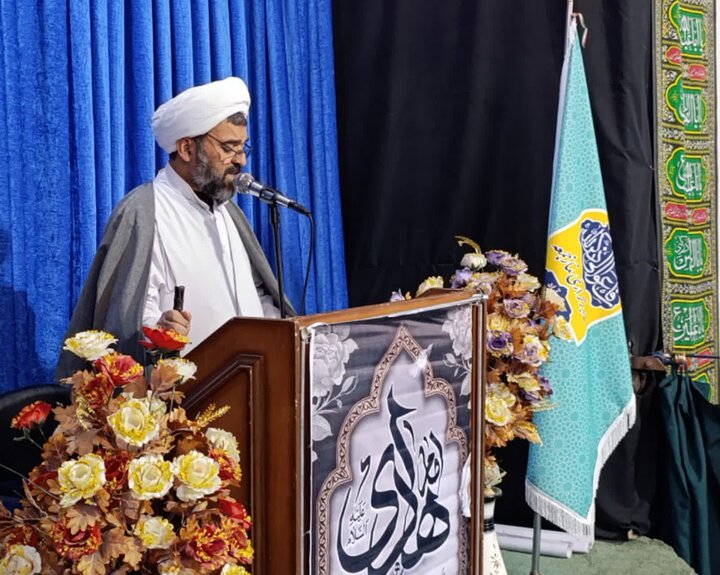 تصاویر/ اقامه نماز جمعه شهر زنگی‌آباد