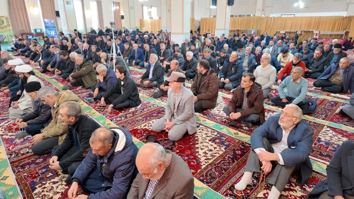 تصاویر/ اقامه نماز جمعه شهرستان هادیشهر