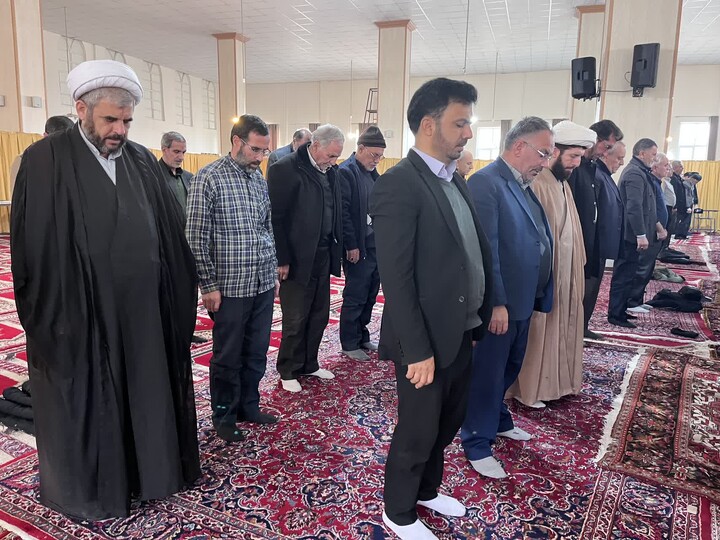 تصاویر/ اقامه نماز جمعه شهرستان هادیشهر