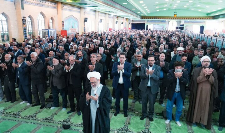 تصاویر/ اقامه نماز جمعه شهر سیرجان