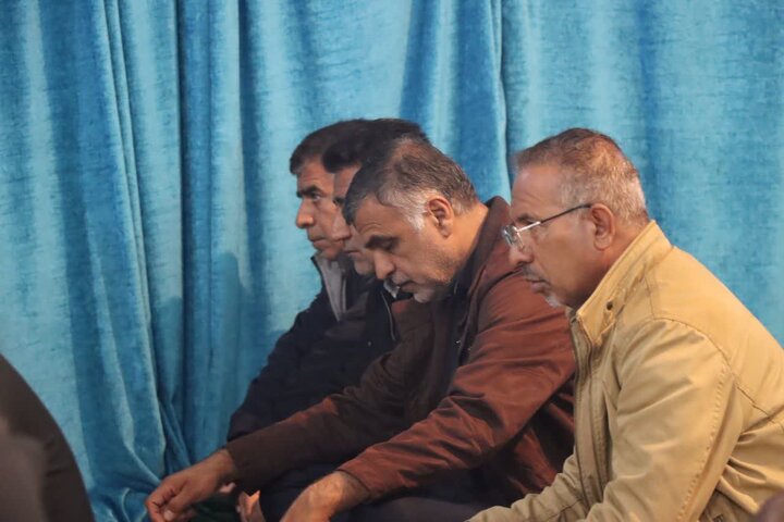 تصاویر/ اقامه نماز جمعه شهر قلعه‌گنج