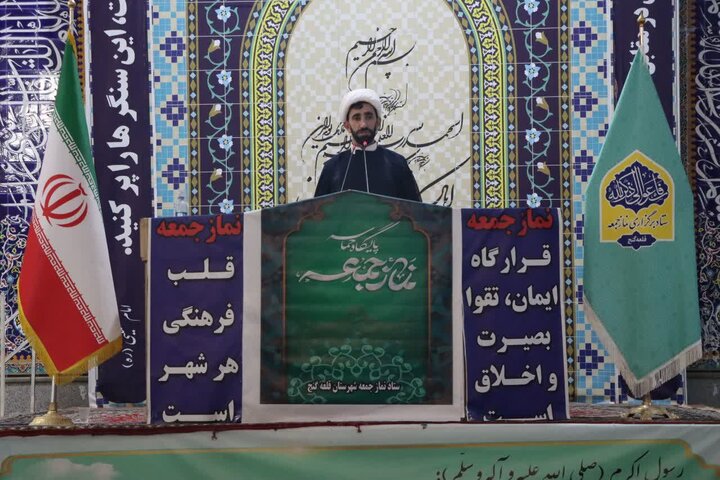 تصاویر/ اقامه نماز جمعه شهر قلعه‌گنج