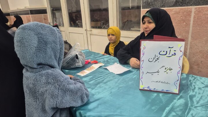 تصاویر/ نمازجمعه عبادی سیاسی جمعه آران وبیدگلتصاویر/